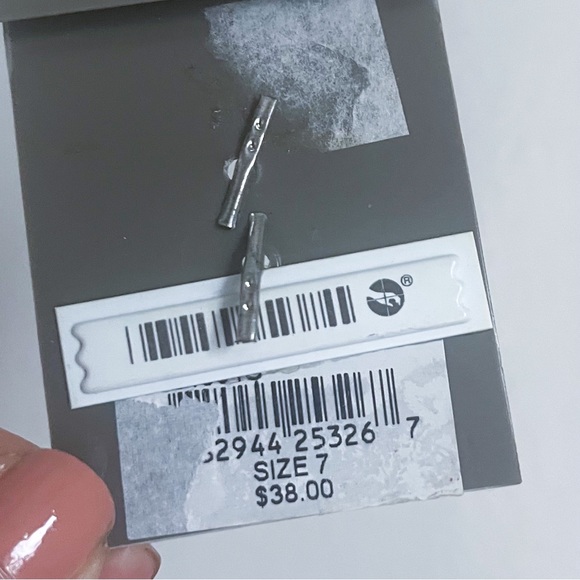 ARIELLA Collection 3 Gold Stackable Rings - Picture 7 of 7